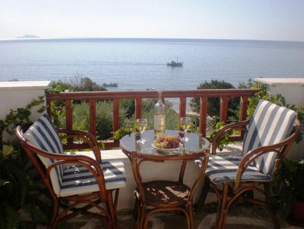 Tiki Rooms, Rezervovat Apartmán Marathokampos 