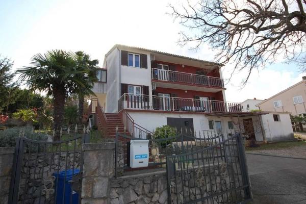 Apartments with parking space Njivice, Krk - 21858, Rezervovat Apartmán Njivice 