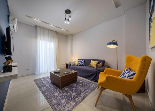 Travelholic 90 Residence, Rezervovat Hotel Levné hotely v Cairo Governorate