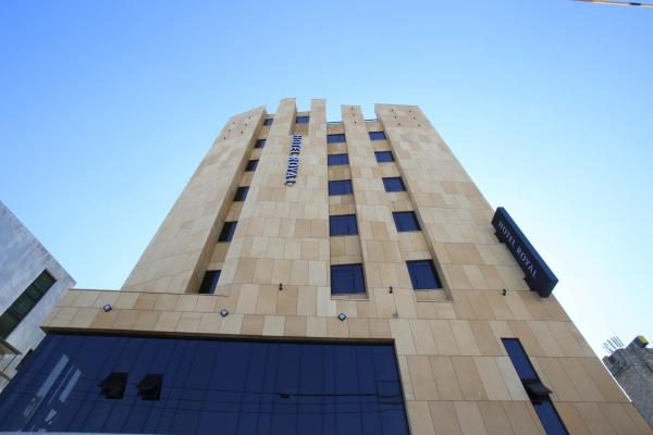 Royal Hotel Jeongeup, Rezervovat Hotel Jeongeup Jeollabuk-Do