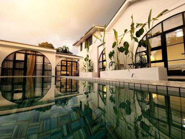Ipoh Young Villa, Hotel Inspired, Rezervovat Hotel Perak hotely s bazénem, Bazén