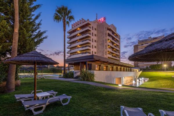 Vau Hotel