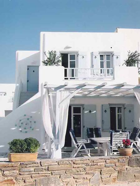 Dolce Vita Waterfront Villa, Logaras, Paros, Rezervovat  Logaras Paros