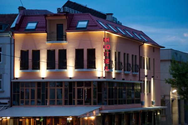 Victoria Hotel, Rezervovat Hotel 3* hotely v Pazardzik, 3*