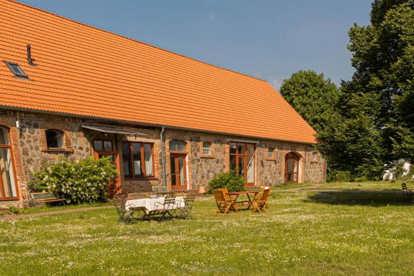 Ferienwohnungen Hof Luisenau, Rezervovat  Temmen-Ringenwalde Uckermark