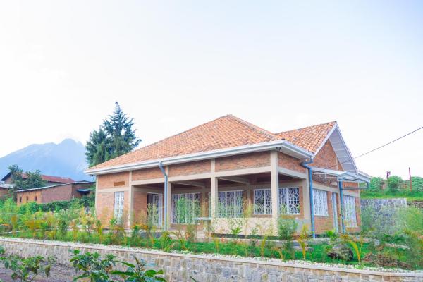 Future4Kids Kinigi Guest House By Isange paradise resort, Rezervovat  Kinigi Rwanda