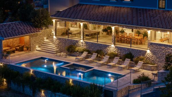 Seaview Villa Granda Lokva, Rezervovat  Hotely v Split Region s parkováním, Parkování