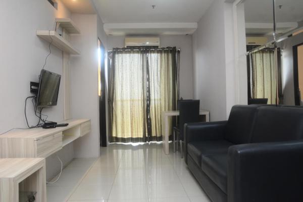 Pleasurable 2BR at Cervino Village Apartment By Travelio, Rezervovat  Jakarta hotely s bazénem, Bazén