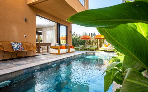 Villa ZINA I Luxe I Piscine chauffée I Wifi I Proche centre Ville, Rezervovat  Marrakech-Tensift-Haouz hotely s bazénem, Bazén