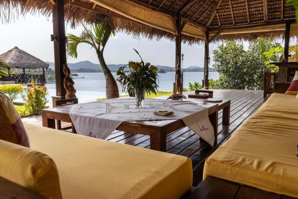Villa ylang ylang, Rezervovat  Diana hotely s bazénem, Bazén