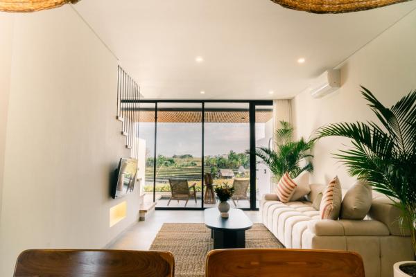 The Menuai Bali Villas Canggu, Rezervovat Hotel Hotely v Badung s bazénem, Bazén