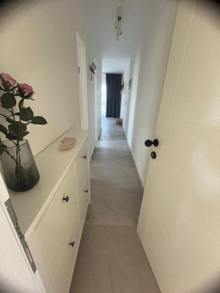 Regina Maris, Rezervovat  Betina Murter Island