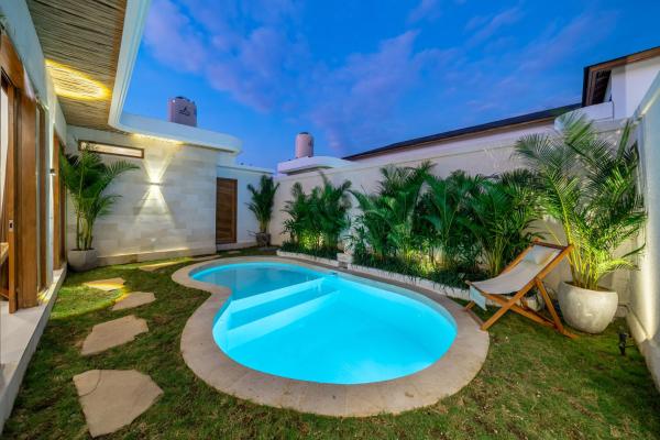 Bali Bliss - Dip into Paradise Brand New 2BDR Villa with Private Pool, Rezervovat  Bali hotely s bazénem, Bazén