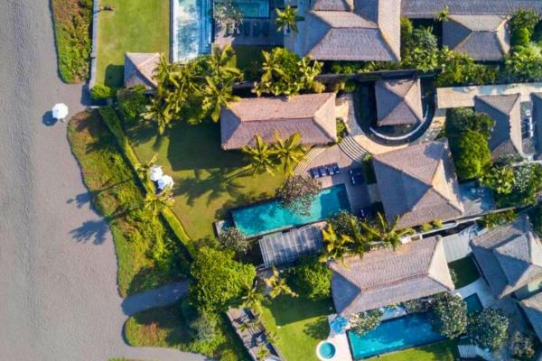 Cadudasa Beachfront 6 BR Private Pool Villa, Rezervovat  Bali hotely s bazénem, Bazén