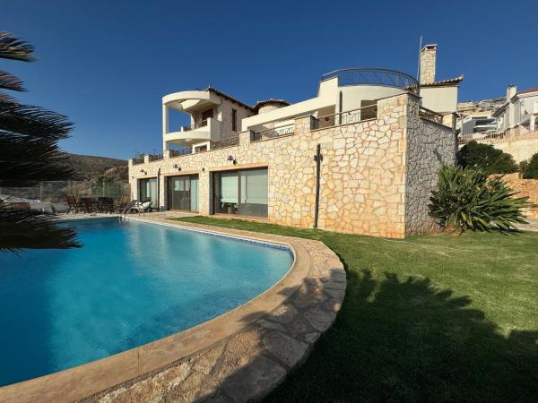 Stone Villa Saronida, Rezervovat  Saronida Attica