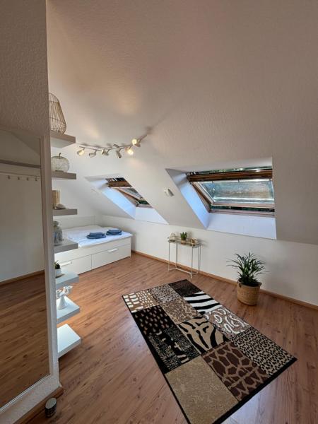 Privatunterkunft Am Aaper Wald, Rezervovat  Rath Düsseldorf