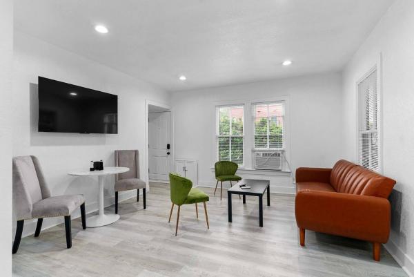 Downtown Orlando 1br Peaceful Convenient, Rezervovat  Orlando Kissimmee
