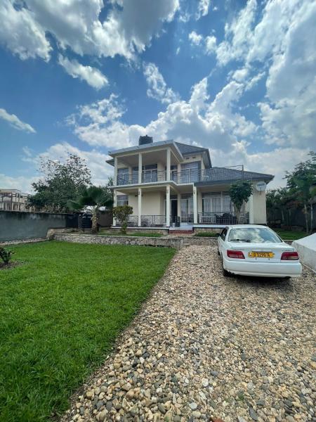 Iwachu Villa, Rezervovat  Bujumbura Burundi