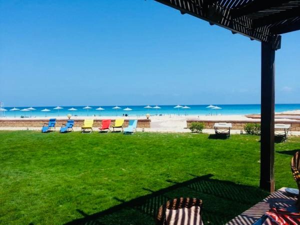Blissful Beach Front 4 Bedroom Villa, Rezervovat  Marsa Matruh 
