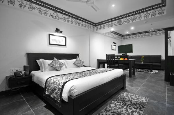 Liwa Hotel, Rezervovat Hotel Yelahanka 