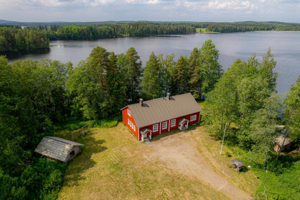 Ahoniemi - Kellankoski, Rezervovat  Rossi Western Finland