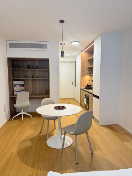 Aurora Apartments, Rezervovat Apartmán Nove Mesto 