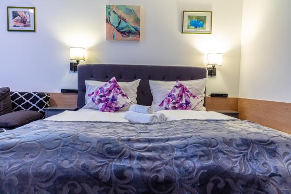 Apparthotel Alte Innbrücke, Rezervovat Apartmánový hotel Neuhaus am Inn 