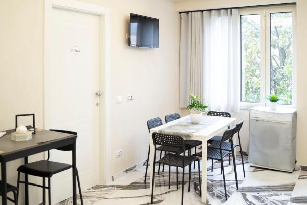 Tom Luxury Home, Rezervovat  Hotely v Lazio s parkováním, Parkování