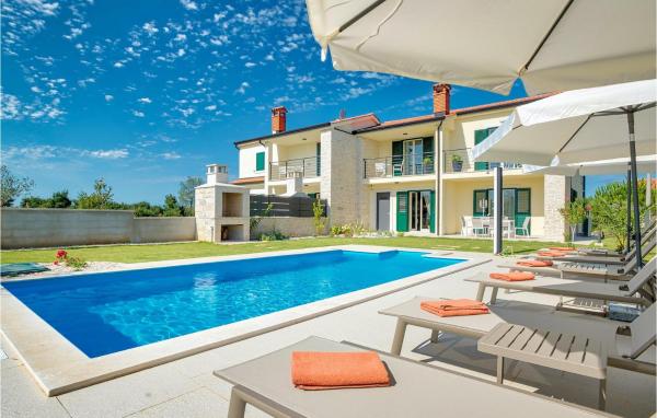 Villa Clara Melodie, Rezervovat  Hotely v Poreč Riviera s bazénem, Bazén