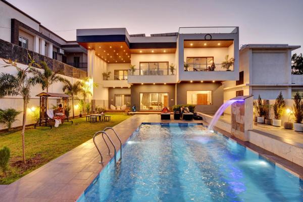 Elivaas Horizon Luxe 5BHK Villa with Pvt Pool, Udaipur, Rezervovat Vila Udajpur Rajasthan