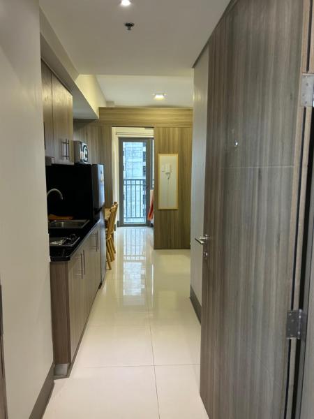 Condominium Fame Residence, Rezervovat Hotel National Capital Region hotely s bazénem, Bazén