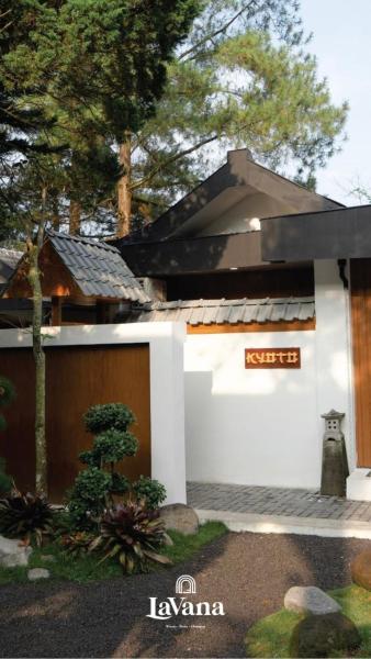 Lavana Villa by Raminten, Rezervovat  Kabupaten-Sleman Yogyakarta