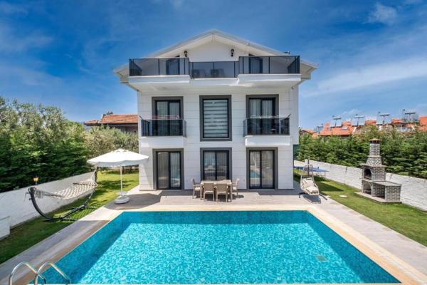 Villa Asrın, Rezervovat  Hotely v Fethiye Area s bazénem, Bazén