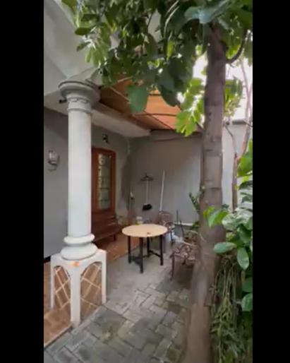 Villa Sulfat, Rezervovat  Ngadipuro East Java