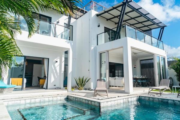 Villa Neoma - Amazing Stay at Grand-Baie, Rezervovat  Mauritius North Coast hotely s bazénem, Bazén