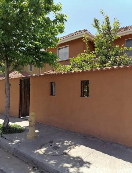 Casa Gonzalo, Rezervovat  Hanga Roa O'Higgins