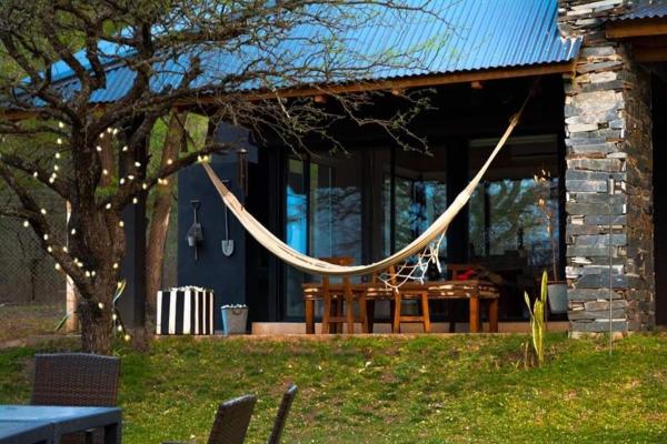 LunaNegra Casas de descanso, Rezervovat  Villa General Belgrano 