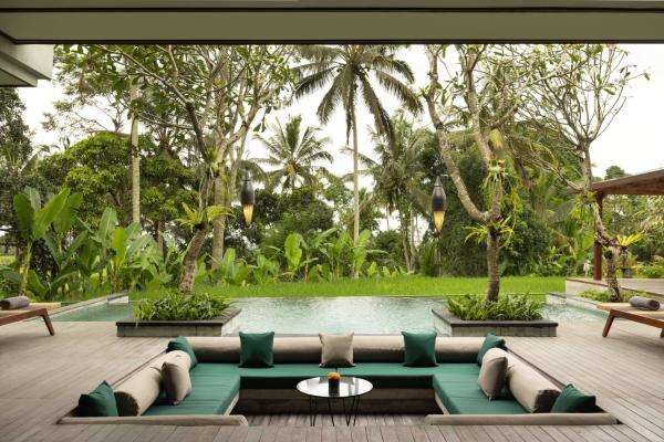 Alas Harum Villas by Inara, Rezervovat  Bali hotely se snídaní, Snídaně