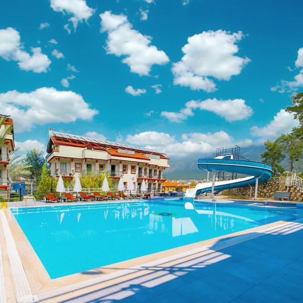 Casa De Levıssı Ölüdeniz, Rezervovat  Hotely v Fethiye Area s bazénem, Bazén