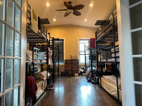 Ferry Hostel, Rezervovat  Newark 