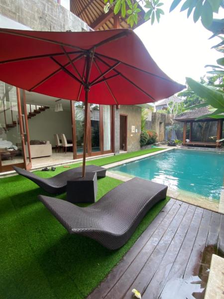 Wisata Villa Canggu, Rezervovat  Bali hotely s bazénem, Bazén