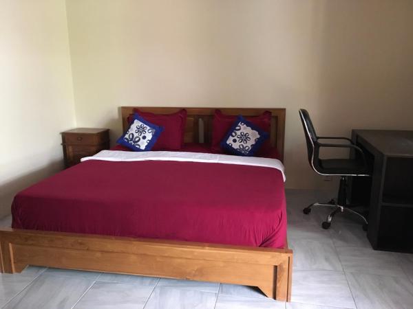 Jessies beach house, Rezervovat  Pesanggaran Pasanggaran