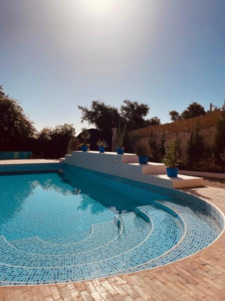 Villa OOM, Rezervovat  As-Sawíra 