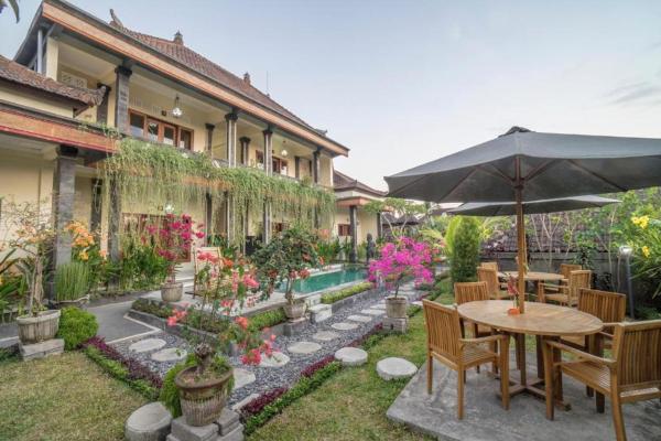 Pondok Ayu Ubud, Rezervovat  Bali hotely se snídaní, Snídaně