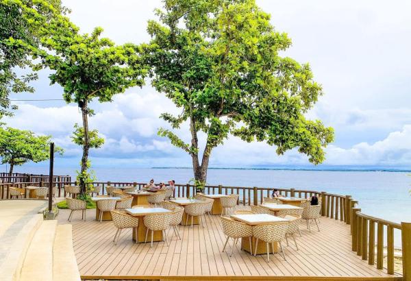 1 Bedroom unit with free Pool Access near Mactan International Airport, Rezervovat  Visayas hotely s bazénem, Bazén