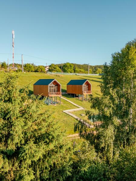 Suspended Tiny House, Rezervovat   