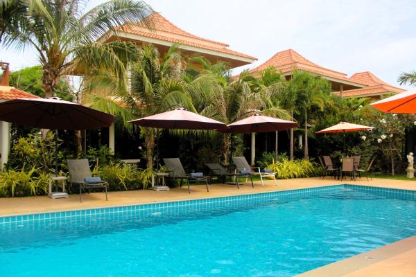 Aurora Resort, Rezervovat  Central Thailand hotely s bazénem, Bazén