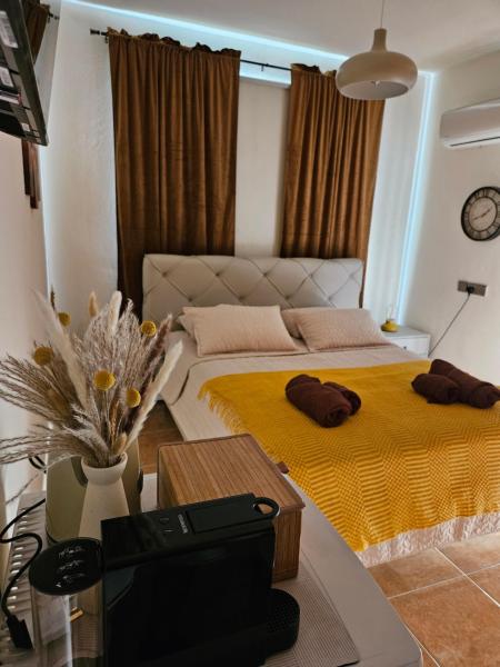ROOMS by Emmelia Group, Rezervovat  Pafos Pafos