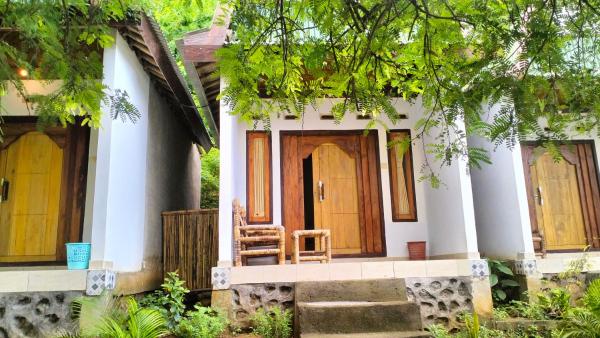 Diki Bungalows, Rezervovat  Kuta Lombok Lombok