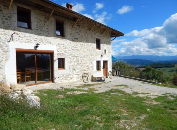 Les Bellevues, Rezervovat  Moye 